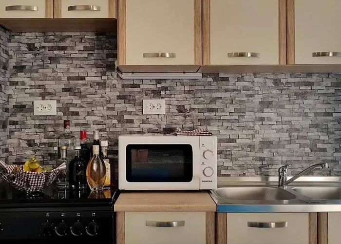 Appartement With Parking Space Prozura, Mljet - 22331 Prožura