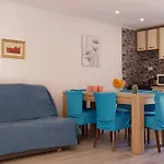 Appartement With Parking Space Prozura, Mljet - 22331 Prožura