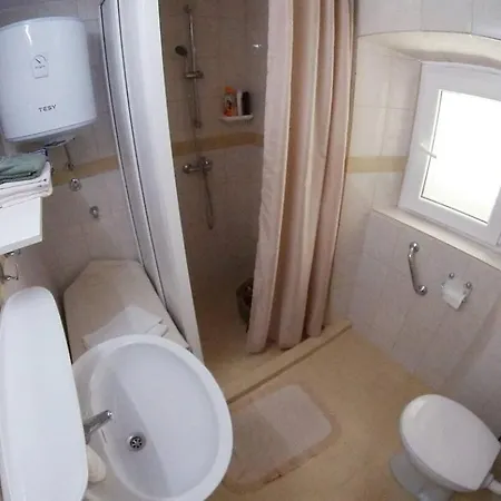 Apartment With Parking Space Prozura, Mljet - 22331 *