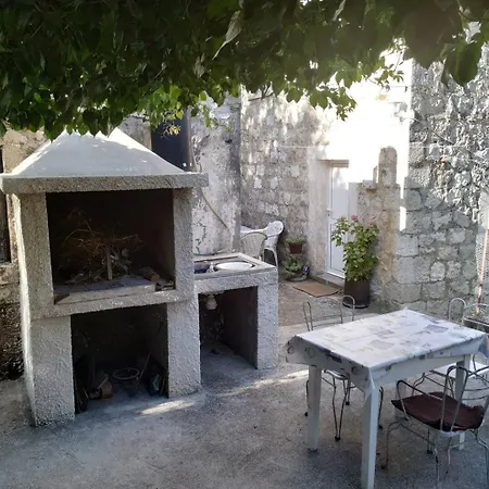 With Parking Space Prozura, Mljet - 22331